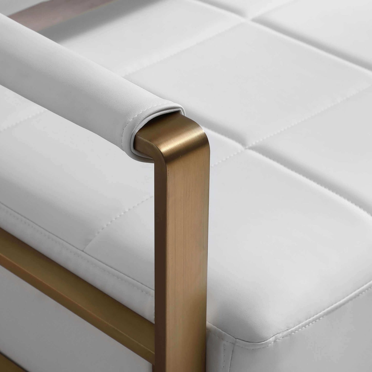 THE TOMELLOSO SOFA