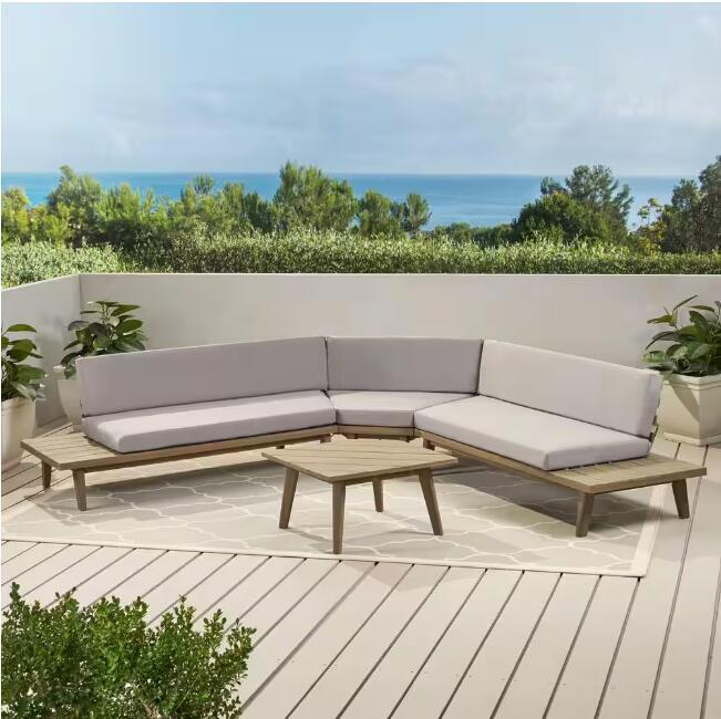 THE HILLCREST OUTDOOR SOFA