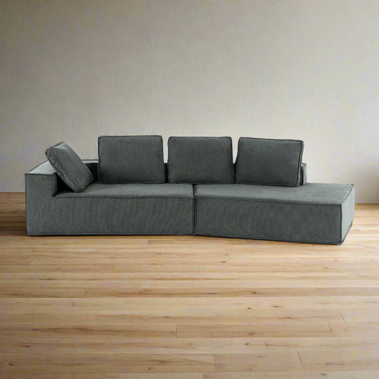 THE LOUISVILLE LOUNGE