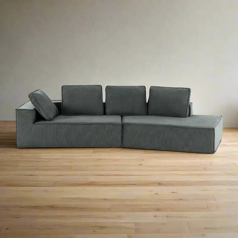 THE LOUISVILLE LOUNGE