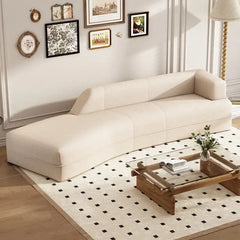 LUCCA Lounge