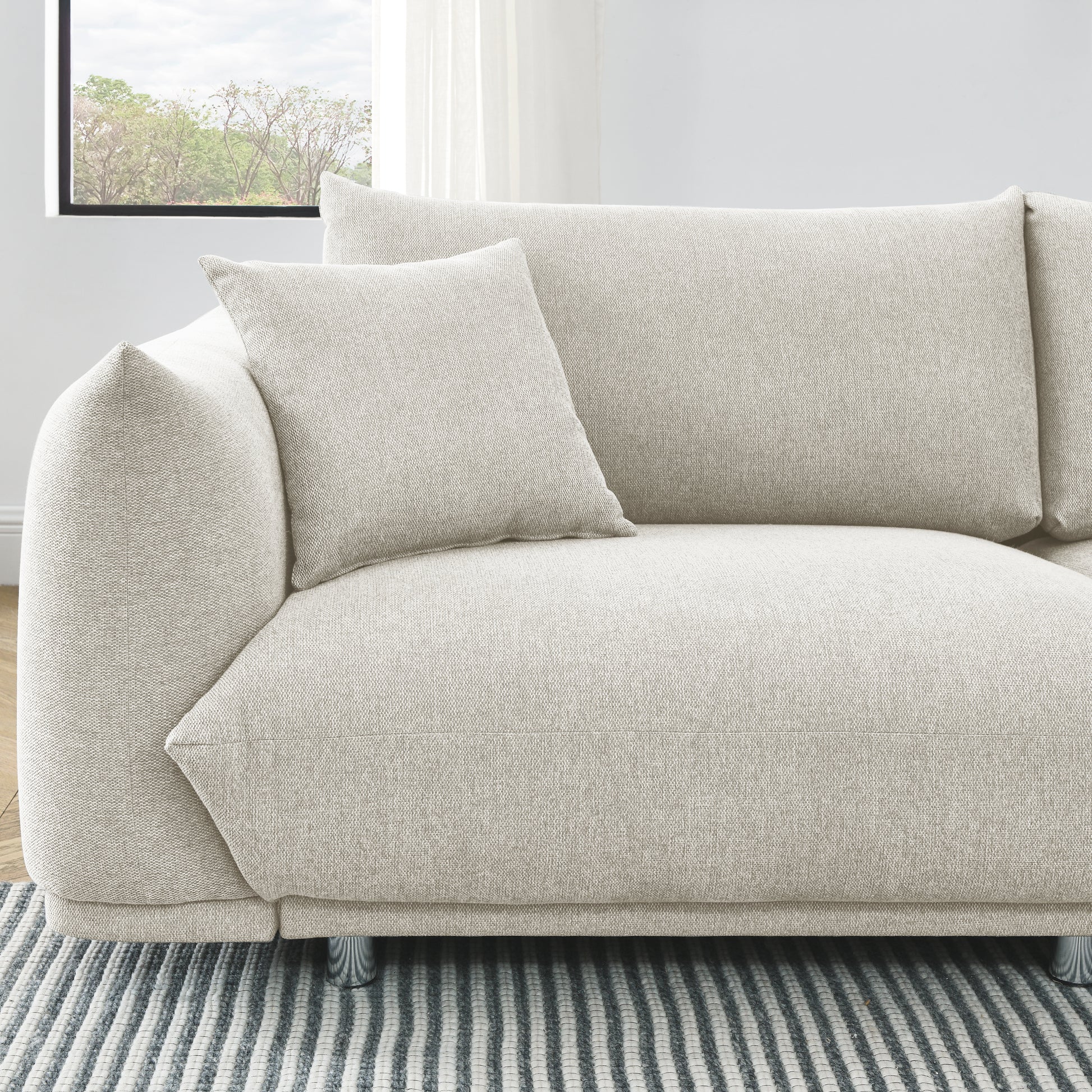 THE MONTCLAIR SOFA