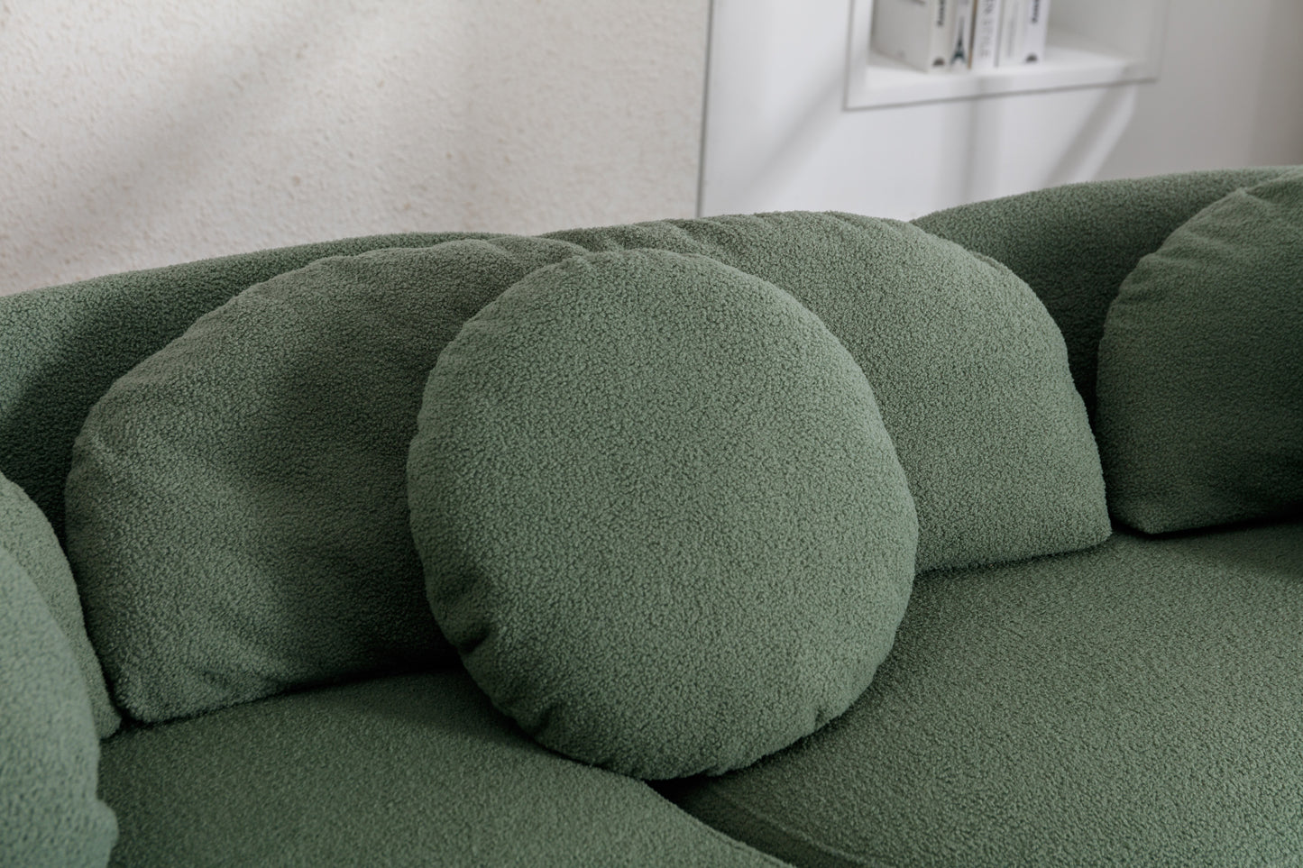 THE TELLUS SOFA