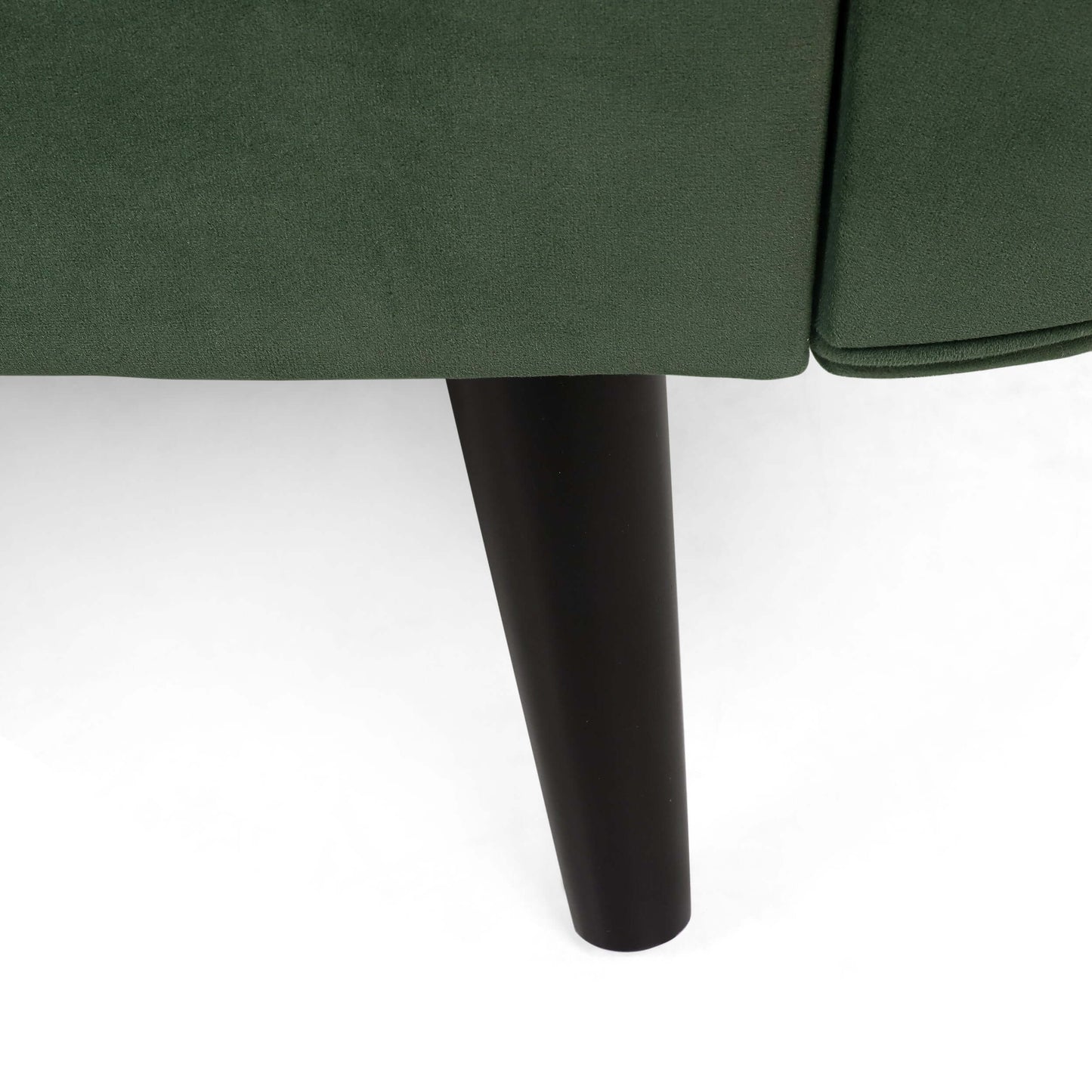 CHAISE LOUNGE
